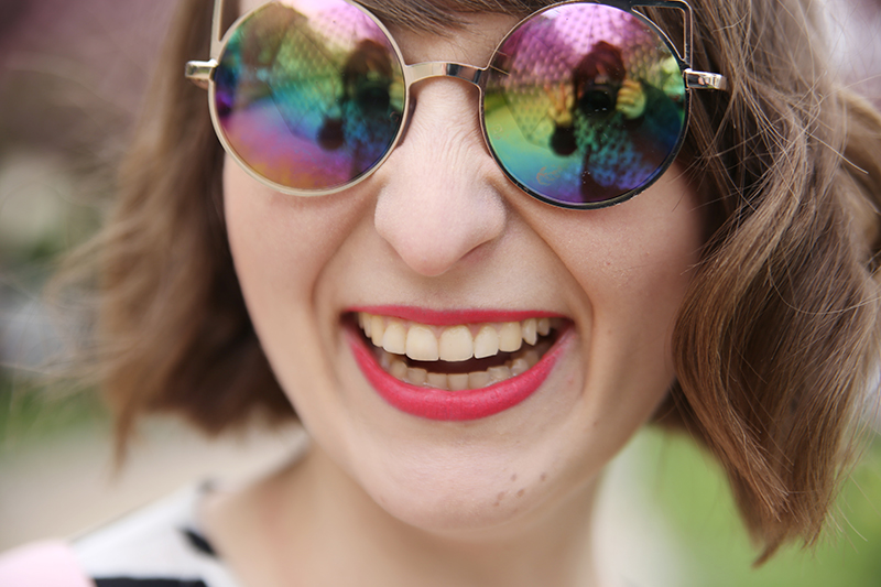 Latz-Kleid selbst nähen in rosa aus Jeansstoff