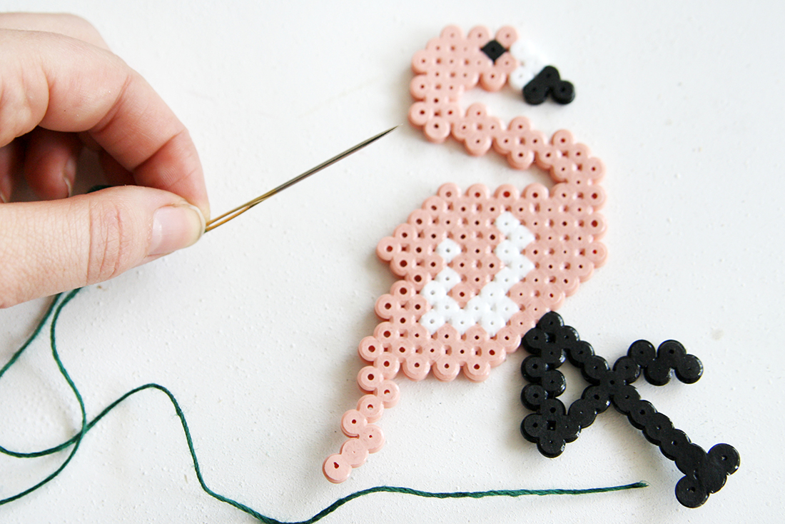 DIY Flamingo aus Hama-Bügelperlen selbermachen