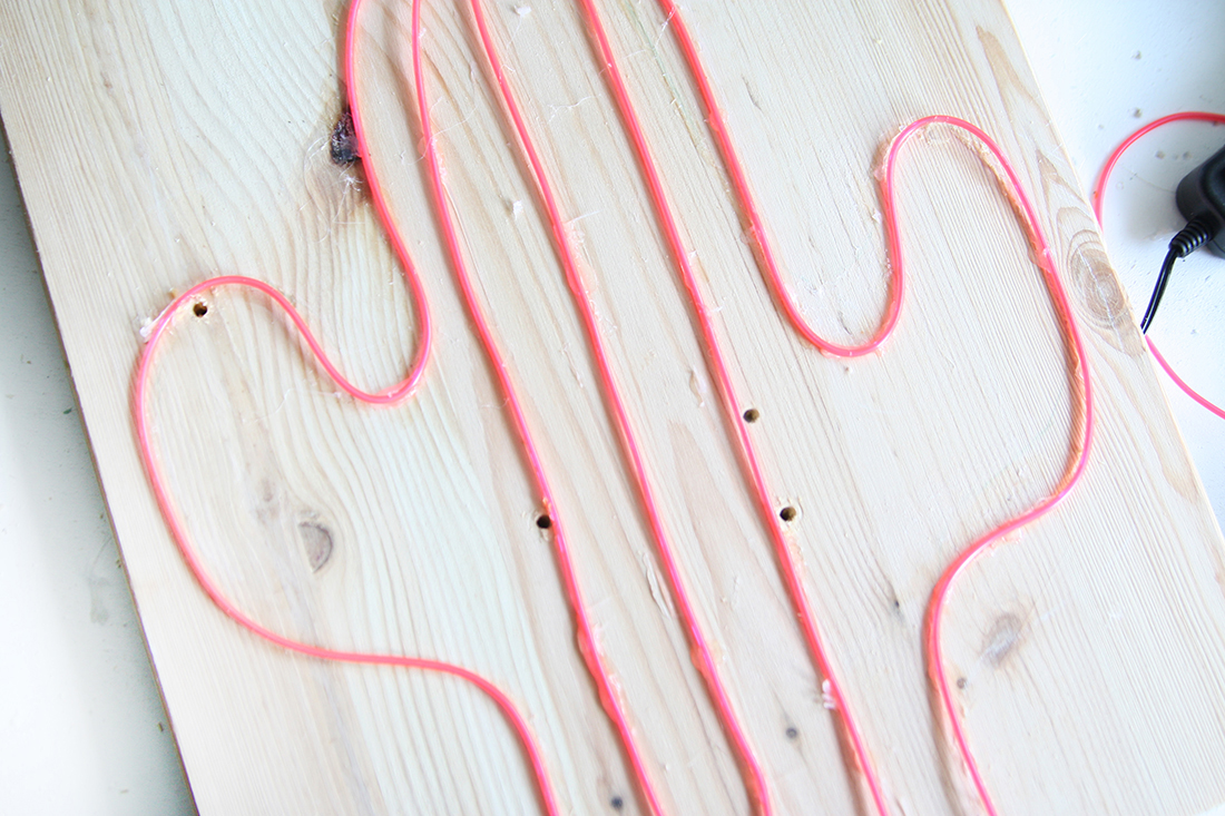 DIY Kaktus Neonschild selbermachen