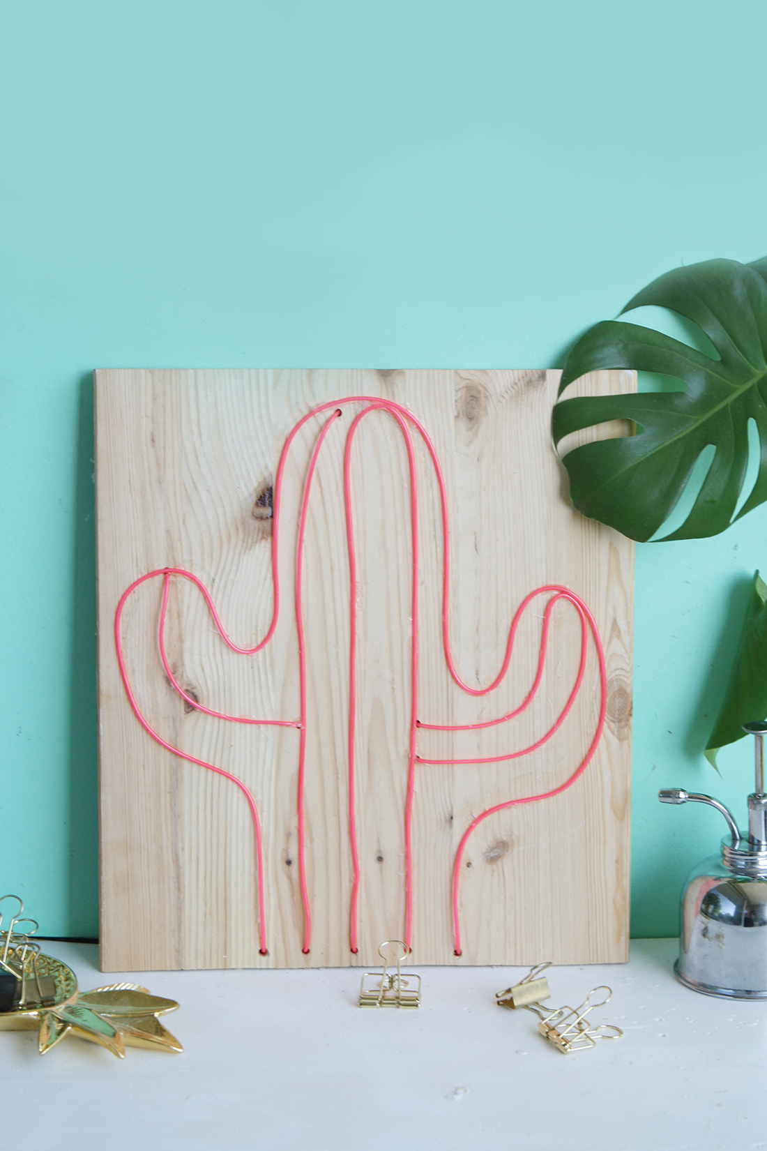 DIY Kaktus Neonschild selbermachen