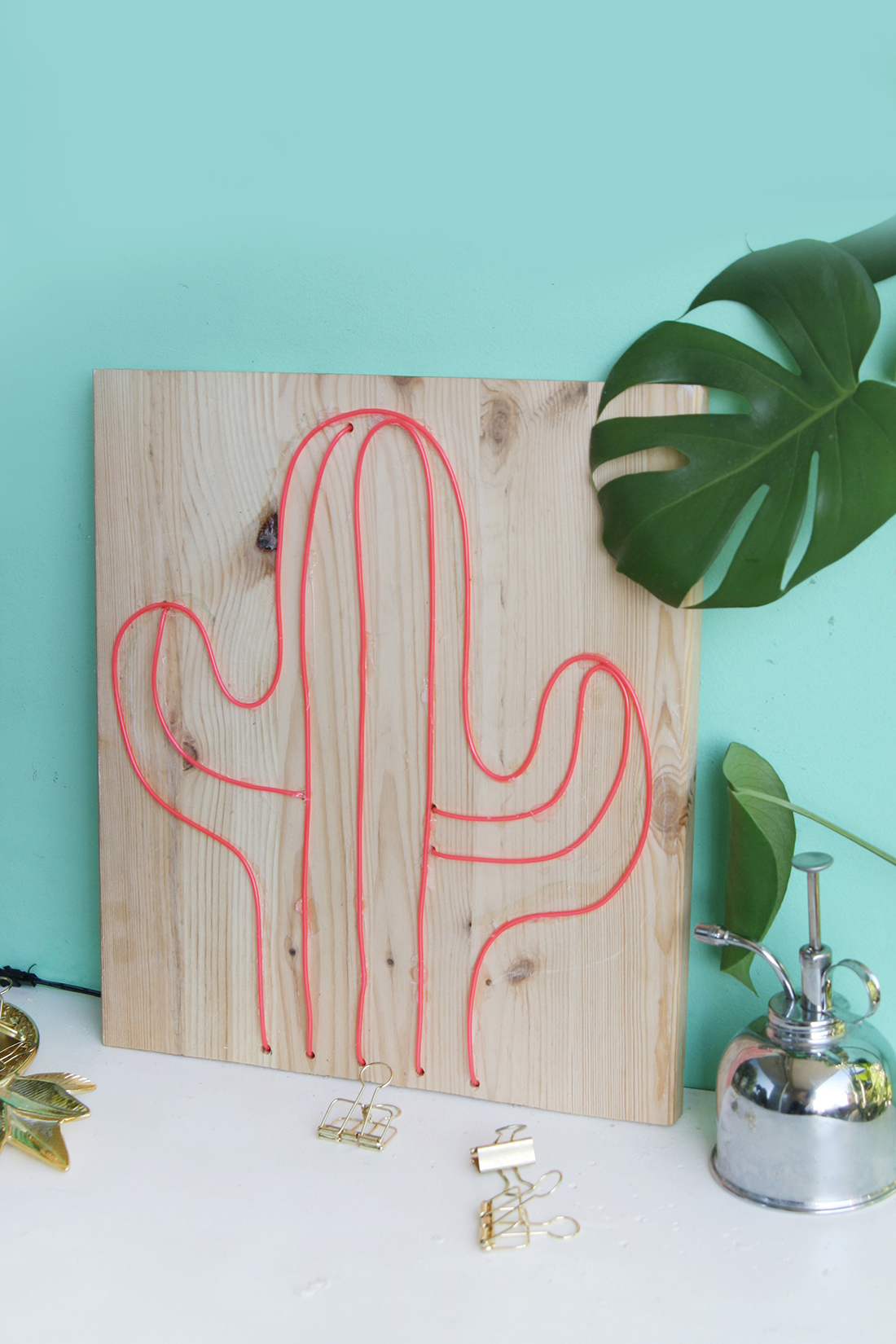 DIY Kaktus Neonschild selbermachen