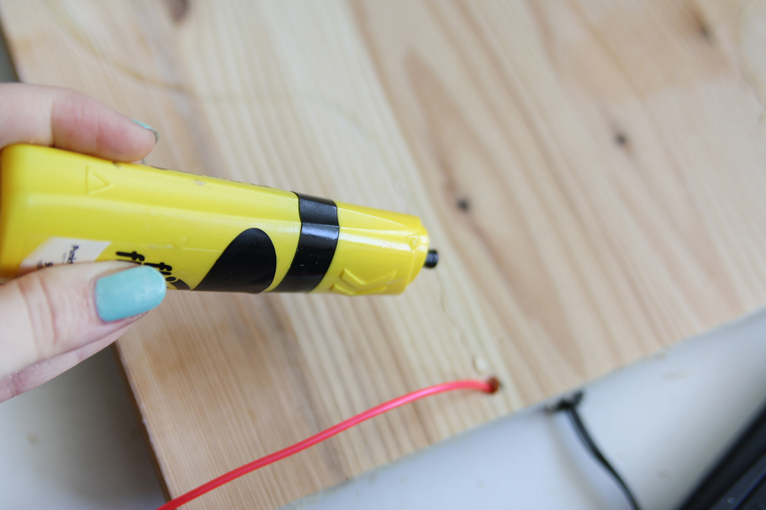 DIY Kaktus Neonschild selbermachen