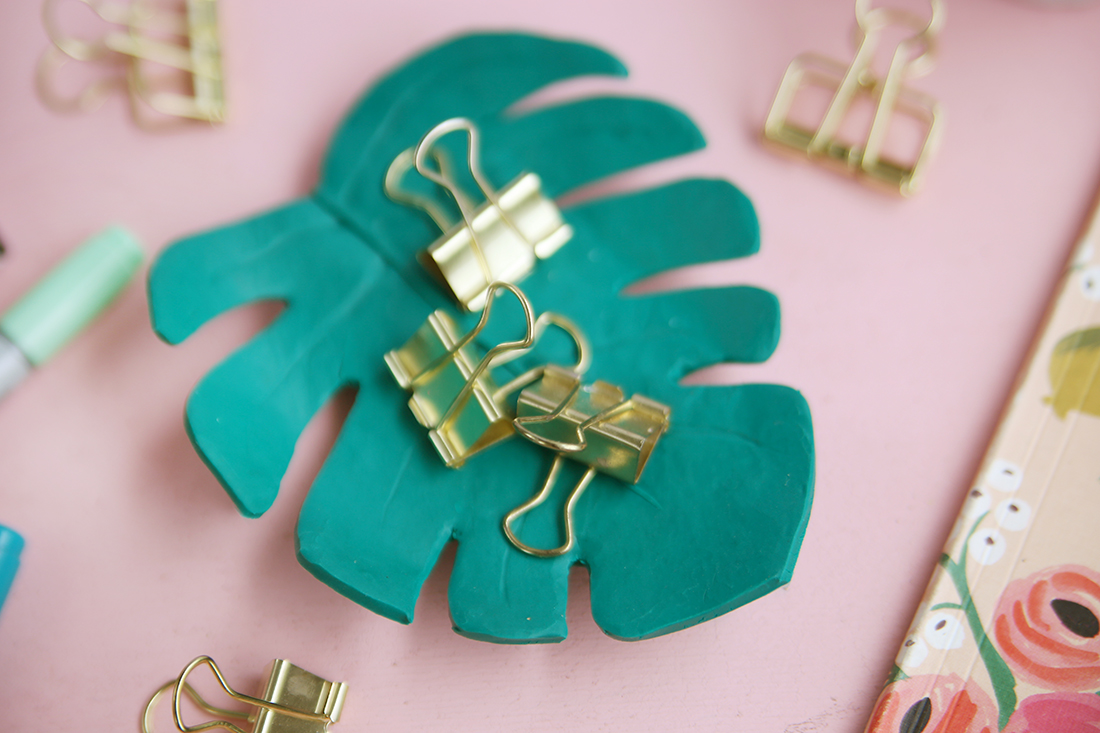 Kreative DIY-Idee zum Selbermachen: So machst du deine Monstera-Ringschale selbst | DIY Anleitung