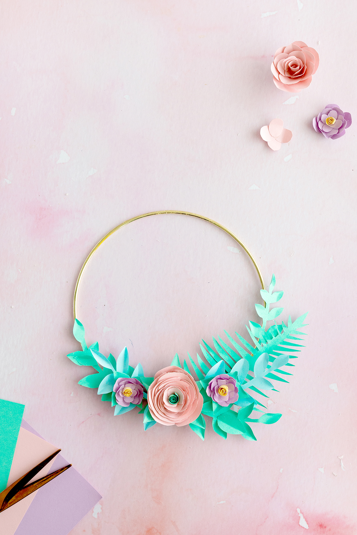 diy-papier-blumen-kranz-basteln-1 (4)