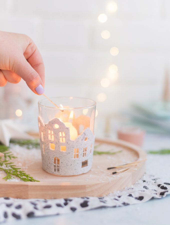 diy-windlicht-basteln-weihnachten-vorlage-fimo-haeuser-22